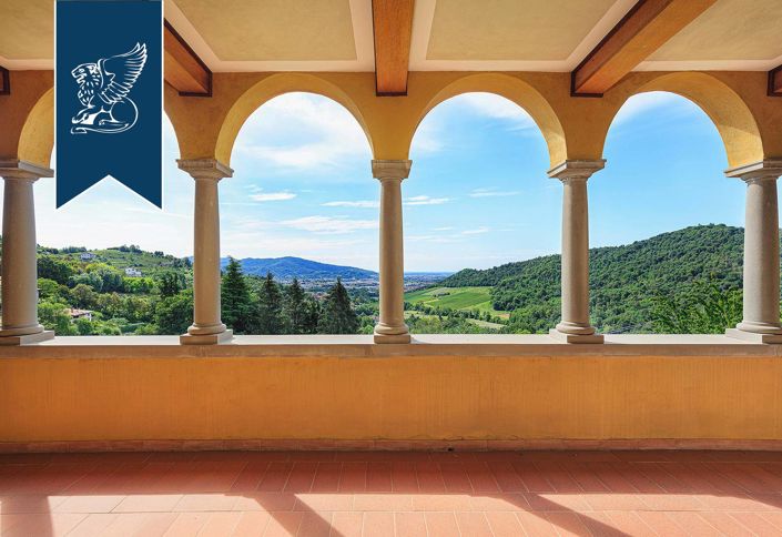 Image No.45-Villa de 9 chambres à vendre à Bergame