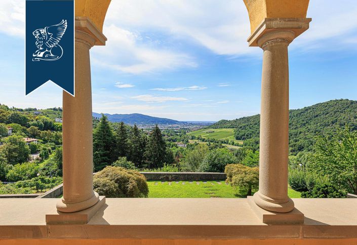 Image No.46-Villa de 9 chambres à vendre à Bergame