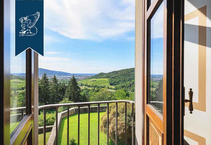 Image No.52-Villa de 9 chambres à vendre à Bergame