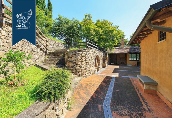 Image No.56-Villa de 9 chambres à vendre à Bergame