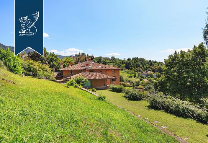 Image No.58-Villa de 9 chambres à vendre à Bergame