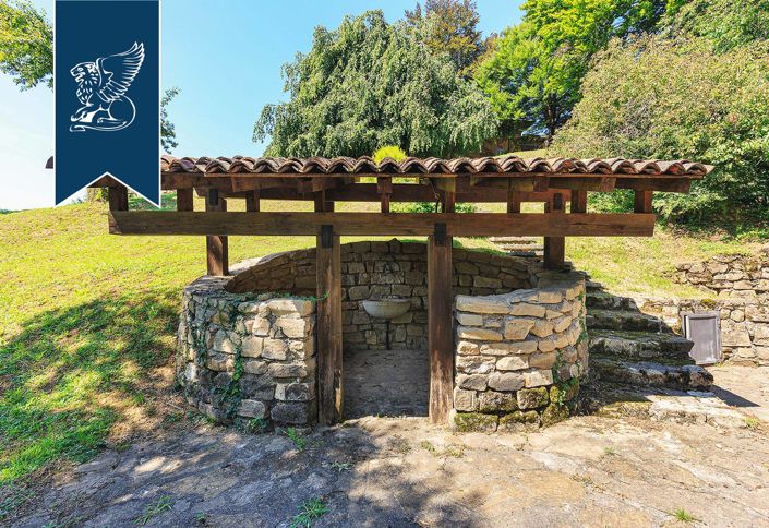 Image No.61-Villa de 9 chambres à vendre à Bergame