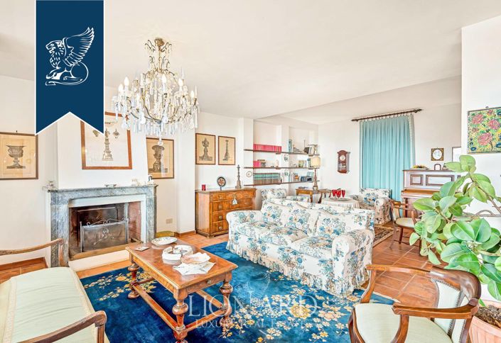 Image No.13-5 Bed Villa for sale