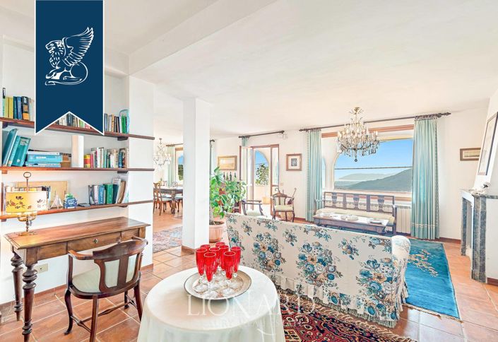 Image No.14-5 Bed Villa for sale