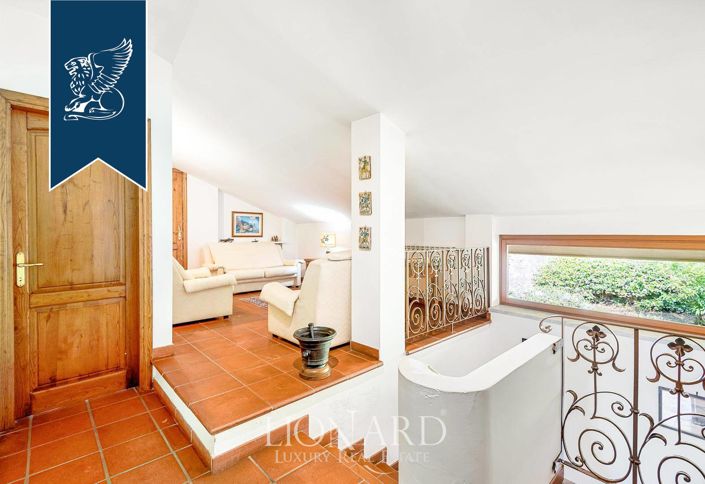 Image No.19-5 Bed Villa for sale