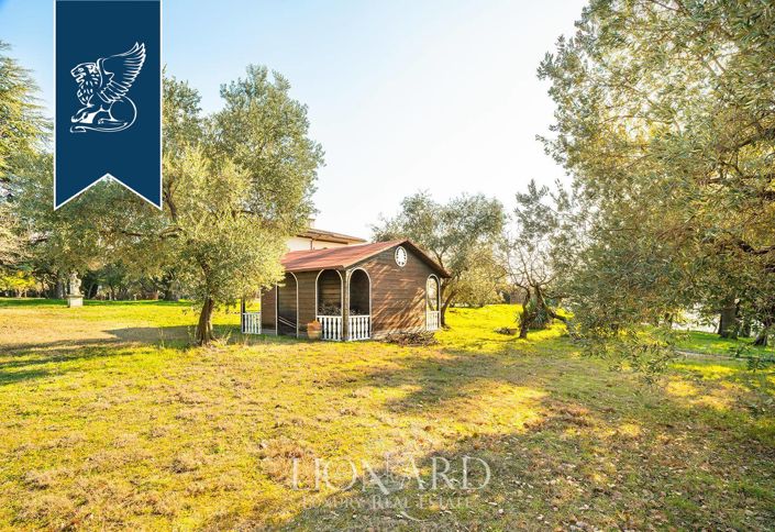 Image No.14-5 Bed Villa for sale