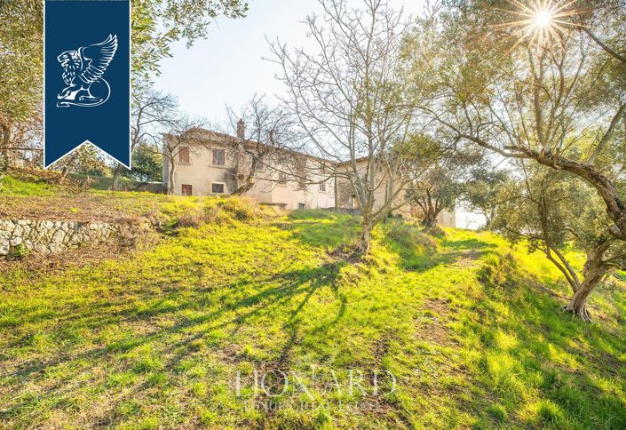 Image No.18-5 Bed Villa for sale