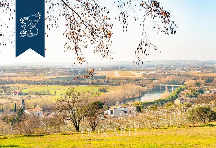 Image No.28-5 Bed Villa for sale