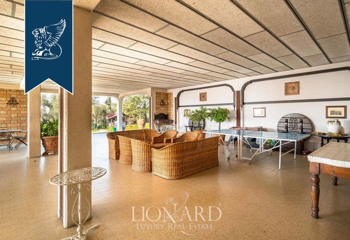 Image No.32-5 Bed Villa for sale