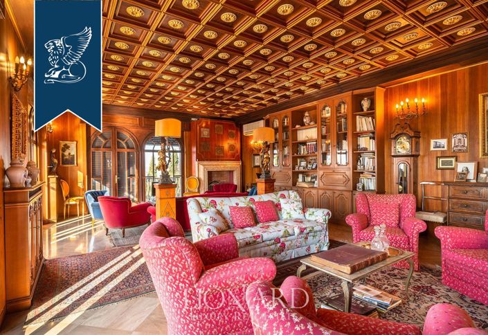 Image No.38-5 Bed Villa for sale