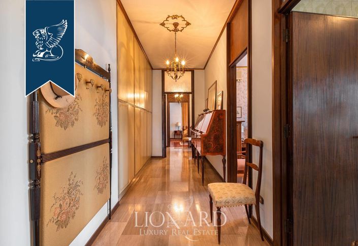 Image No.43-5 Bed Villa for sale