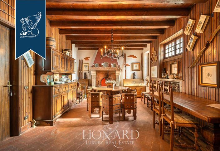 Image No.55-5 Bed Villa for sale