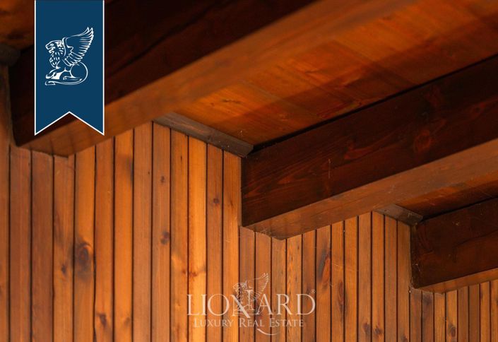 Image No.56-5 Bed Villa for sale