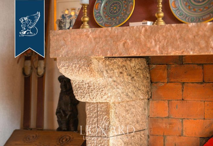 Image No.57-5 Bed Villa for sale