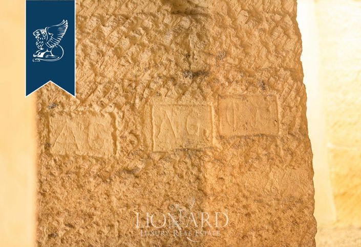 Image No.60-5 Bed Villa for sale