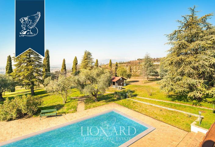 Image No.9-5 Bed Villa for sale