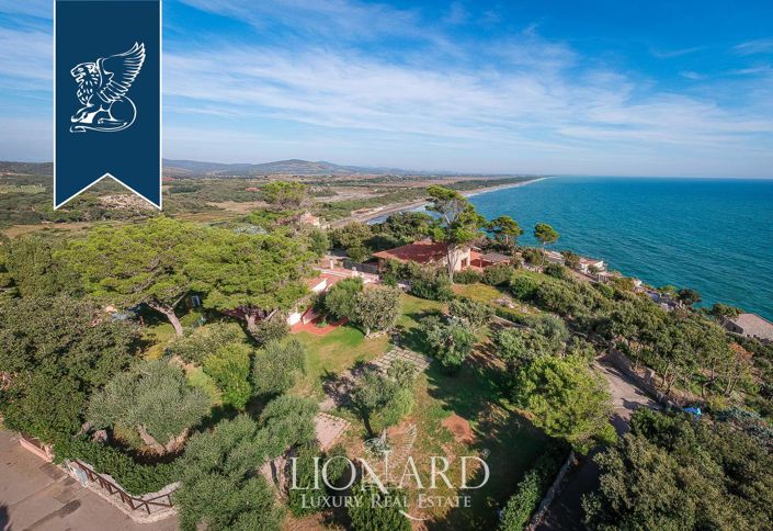 Image No.1-4 Bed Villa for sale
