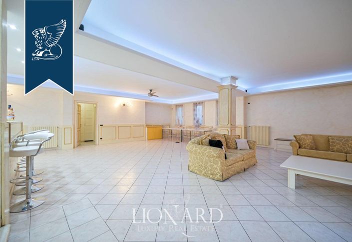 Image No.14-Villa de 20 chambres à vendre à Lainate