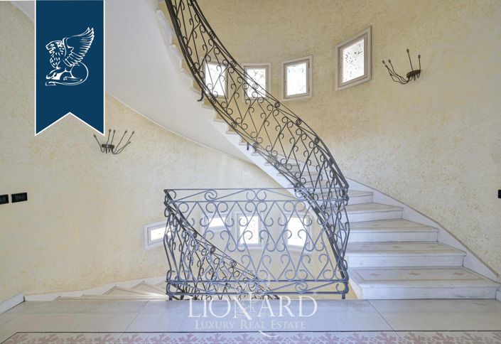 Image No.28-Villa de 20 chambres à vendre à Lainate