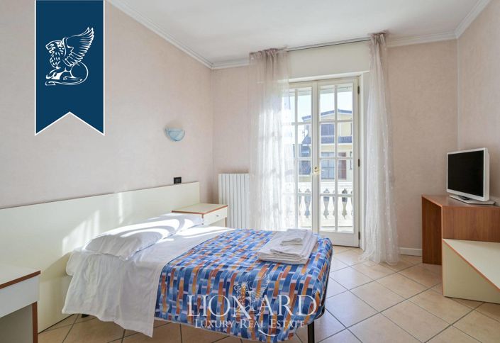 Image No.29-Villa de 20 chambres à vendre à Lainate