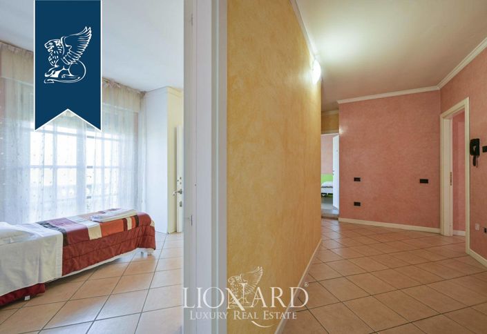 Image No.38-Villa de 20 chambres à vendre à Lainate