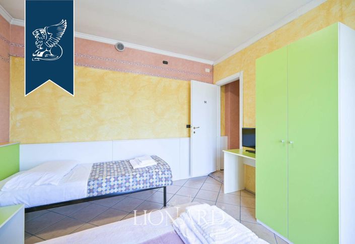 Image No.40-Villa de 20 chambres à vendre à Lainate