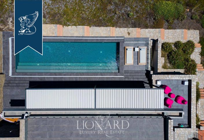 Image No.4-4 Bed Villa for sale