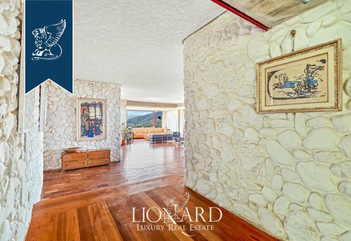 Image No.13-7 Bed Villa for sale