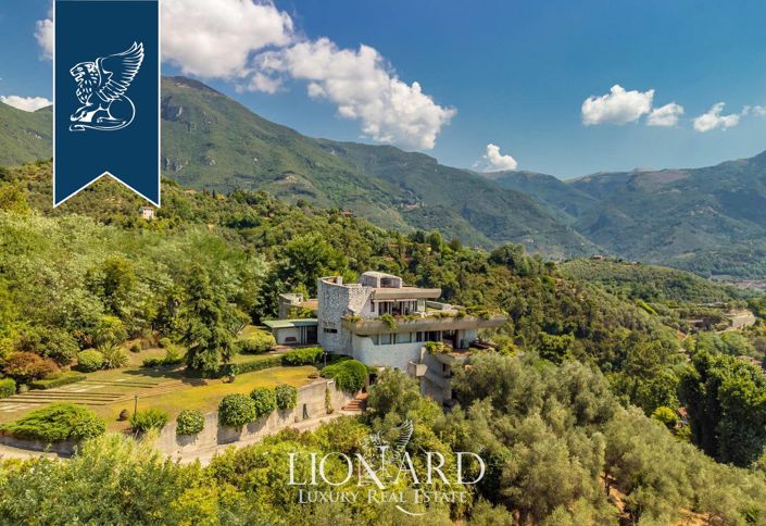 Image No.3-7 Bed Villa for sale