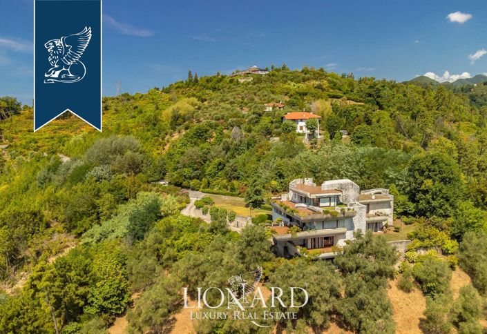 Image No.4-7 Bed Villa for sale