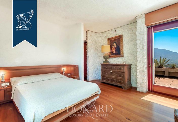 Image No.44-7 Bed Villa for sale