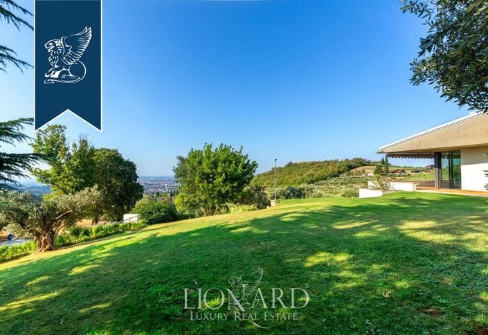 Image No.21-5 Bed Villa for sale