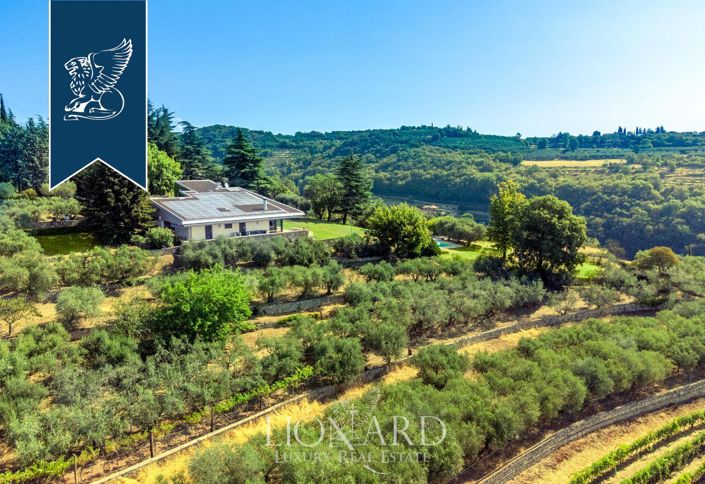 Image No.6-5 Bed Villa for sale