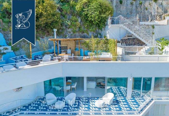 Image No.2-Villa de 2 chambres à vendre à Vietri sul Mare