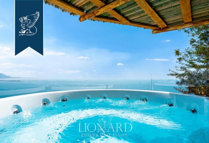 Image No.4-Villa de 2 chambres à vendre à Vietri sul Mare