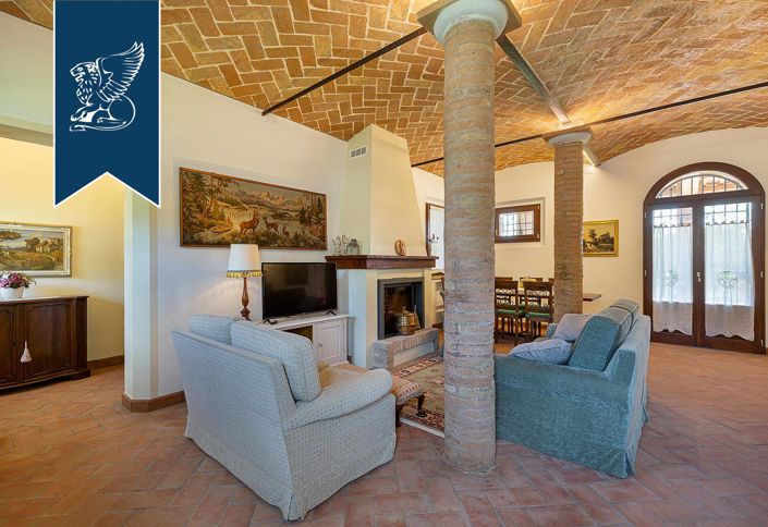 Image No.22-4 Bed Villa for sale