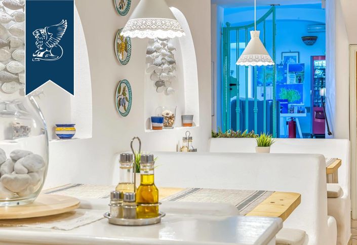 Image No.52-33 Bed Hotel for sale