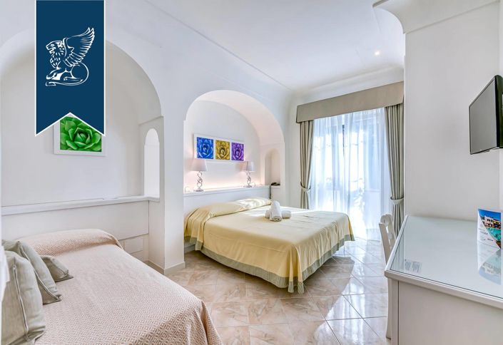 Image No.60-33 Bed Hotel for sale