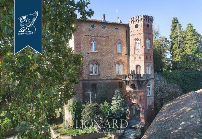 Image No.68-9 Bed Hotel for sale