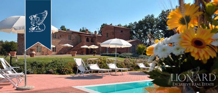 Image No.3-9 Bed Villa for sale