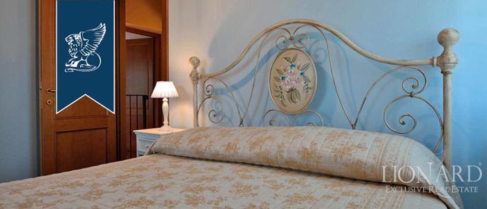 Image No.42-9 Bed Villa for sale