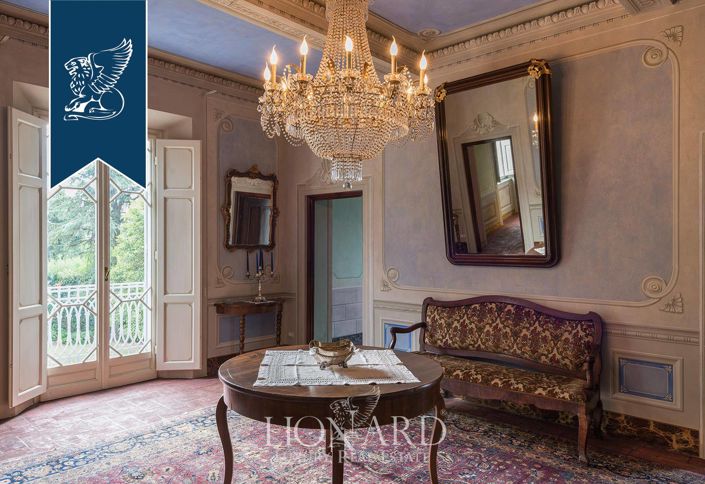 Image No.45-12 Bed Villa for sale