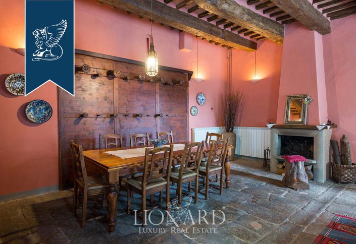 Image No.76-12 Bed Villa for sale