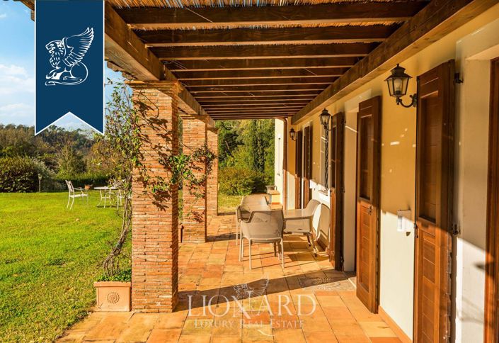 Image No.14-7 Bed Villa for sale