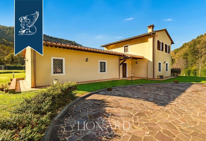 Image No.16-7 Bed Villa for sale