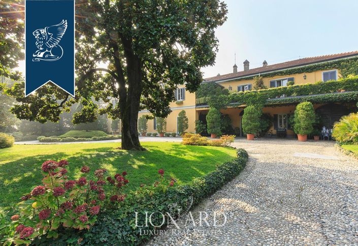 Image No.3-27 Bed Villa for sale