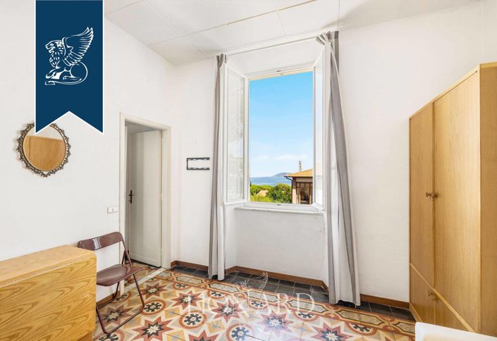 Image No.23-Propriété de 12 chambres à vendre à Rosignano Marittimo