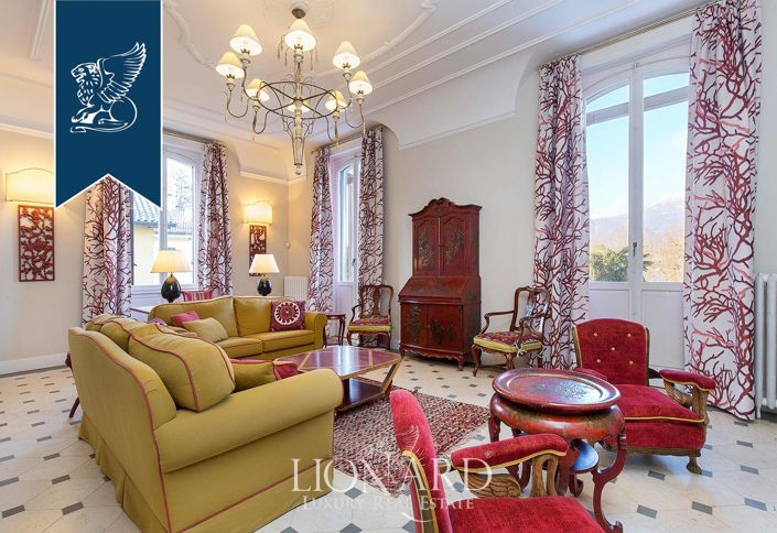 Image No.9-10 Bed Villa for sale