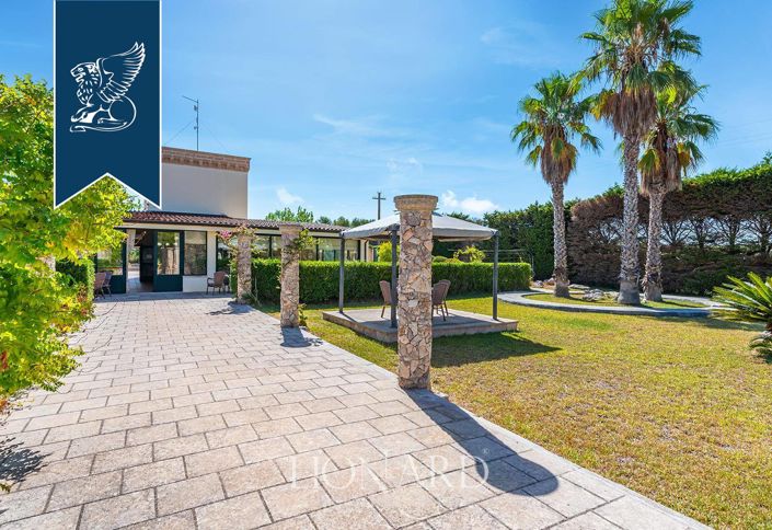 Image No.12-Ferme de 14 chambres à vendre à Salve