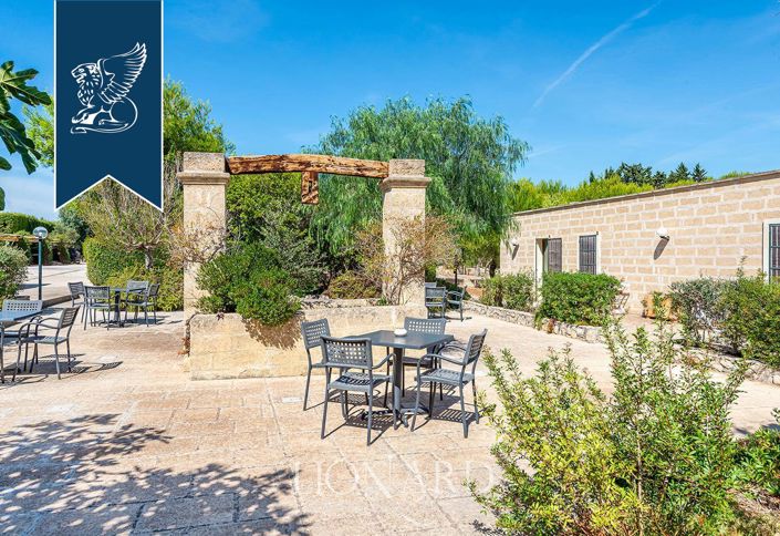 Image No.19-Ferme de 14 chambres à vendre à Salve